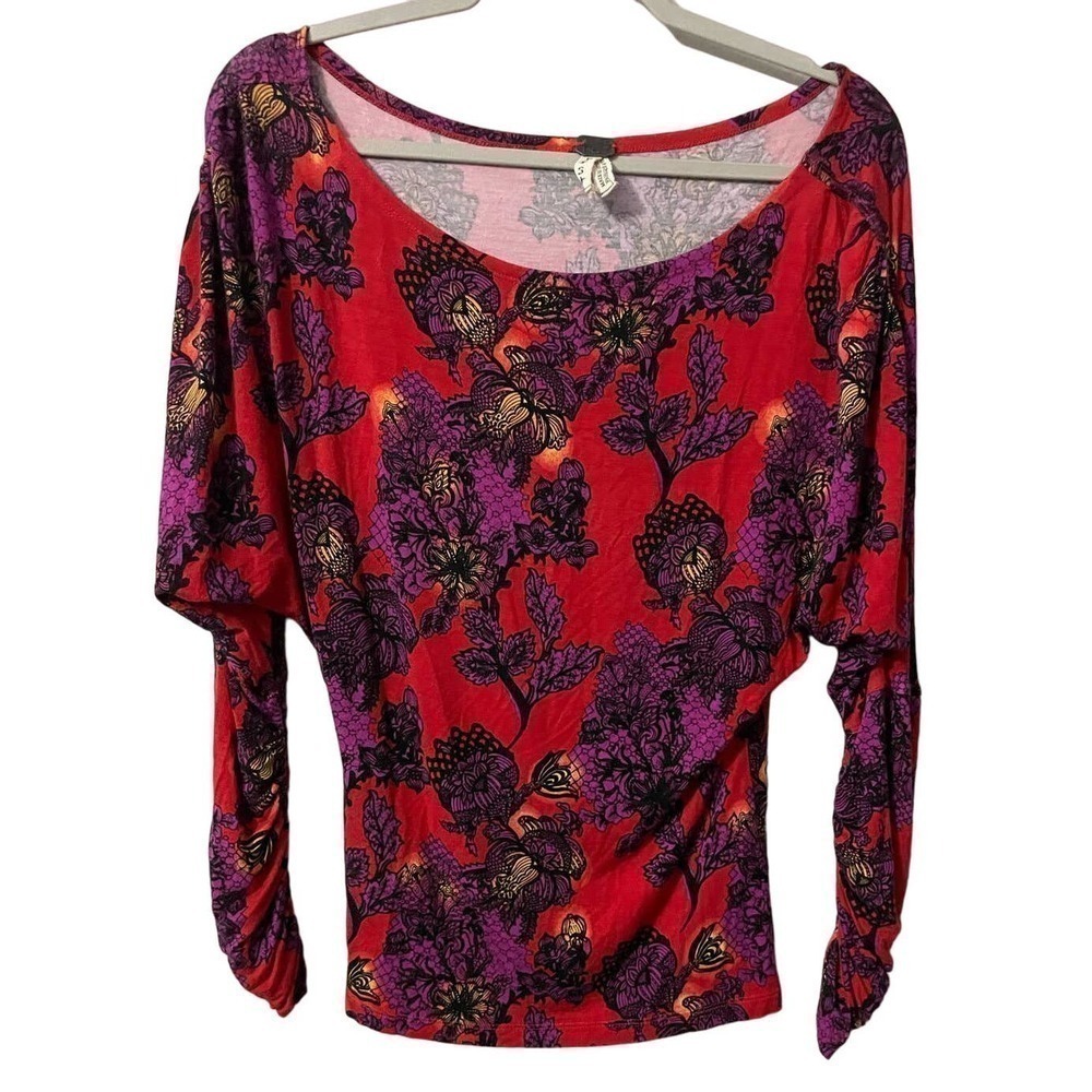 Free People We The‎ Free Red Floral Long Sleeve Top Size Small